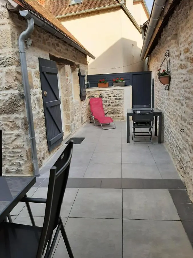 Villa La Boutique à Lacave  Hébergement de vacances